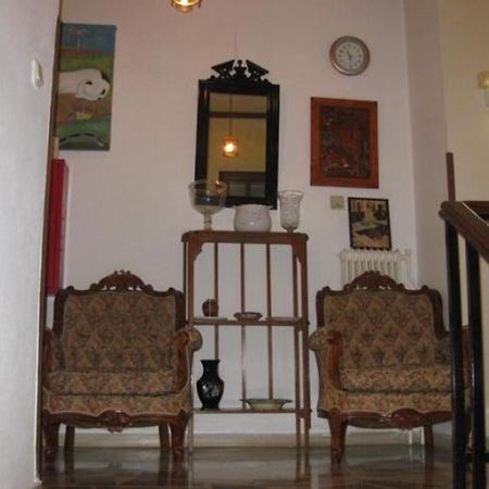 Hotel Bonis Samos Town Buitenkant foto