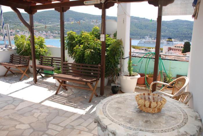 Hotel Bonis Samos Town Kamer foto