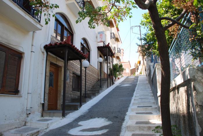 Hotel Bonis Samos Town Buitenkant foto